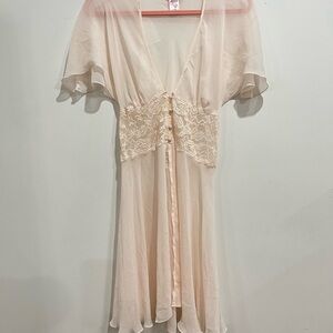 La Vie En Rose Cream Lace Trim Nightgown S/M
